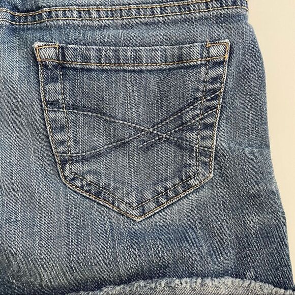 Aeropostale denim shorts ~ size 00 - Picture 4 of 5